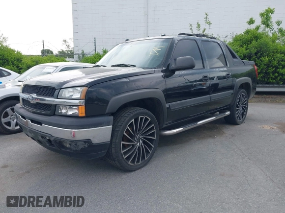 2005 Chevrolet Avalanche LS with VIN 3GNEC12Z55G210554, listed as a IAAI auction lot 41980836 with 269,125 mi miles and . Bid and sale history available at DreamBid. Image 2.