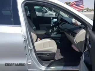 2021 Cadillac XT4 FWD Premium Luxury with VIN 1GYFZCR42MF005253, listed as a IAAI auction lot 40470700 with 70,571 mi miles and . Bid and sale history available at carsss.com. Image 5.