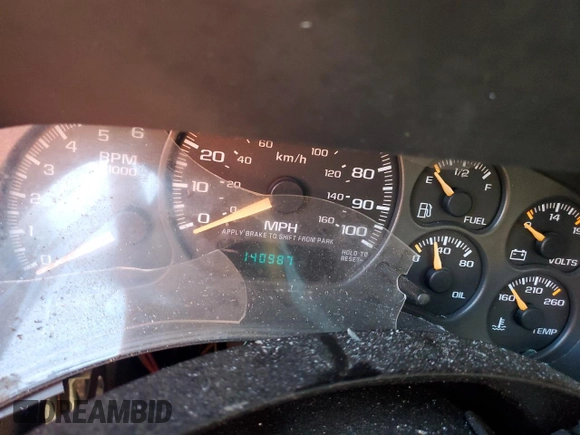 2002 Chevrolet Tahoe LS with VIN 1GNEC13Z62J211284, listed as a Copart auction lot 69503904 with 140,987 mi miles and Non Repairable. Bid and sale history available at carsss.com. Image 9.