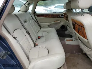 2000 Jaguar XJ VDP with VIN SAJDA24CXYLF13463, listed as a Copart auction lot 67797454 with 144,765 mi miles and Clean Title. Bid and sale history available at carsss.com. Image 10.
