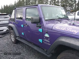 2018 Jeep Wrangler JK Unlimited Sport S with VIN 1C4BJWDG0JL847049, listed as a IAAI auction lot 41218525 with 90,588 mi miles. Bid and sale history available at carsss.com. Image 14.