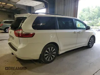 2018 Toyota Sienna XLE with VIN 5TDDZ3DC9JS204307, listed as a Copart auction lot 57327715 with 70,886 mi miles and Salvage title. Bid and sale history available at DreamBid. Image 3.