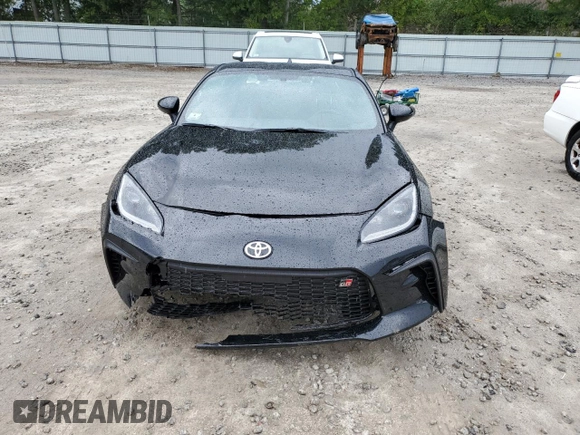 2024 Toyota GR86 Premium with VIN JF1ZNBE13R9751579, listed as a Copart auction lot 67099354 with 3,793 mi miles and Salvage Title. Bid and sale history available at carsss.com. Image 5.
