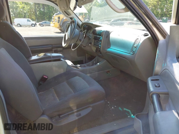 2003 Ford Explorer Sport XLS с VIN 1FMYU60E53UA96500, выставлен на аукционе IAAI как лот 42235041 с пробегом 222 852 миль миль и . История ставок и продаж доступна на DreamBid. Изображение 5.