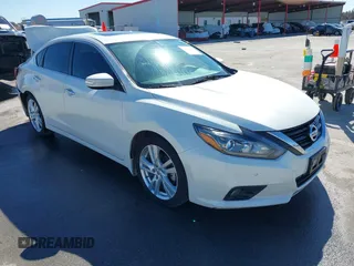 2017 Nissan Altima SL with VIN 1N4BL3APXHC235924, listed as a IAAI auction lot 41741444 with 100,408 mi miles and . Bid and sale history available at DreamBid. Image 1.