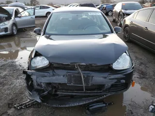 2009 Volkswagen Rabbit S with VIN WVWCA71K39W097529, listed as a Copart auction lot 85376674 with 230,998 mi miles and Salvage Title. Bid and sale history available at carsss.com. Image 5.