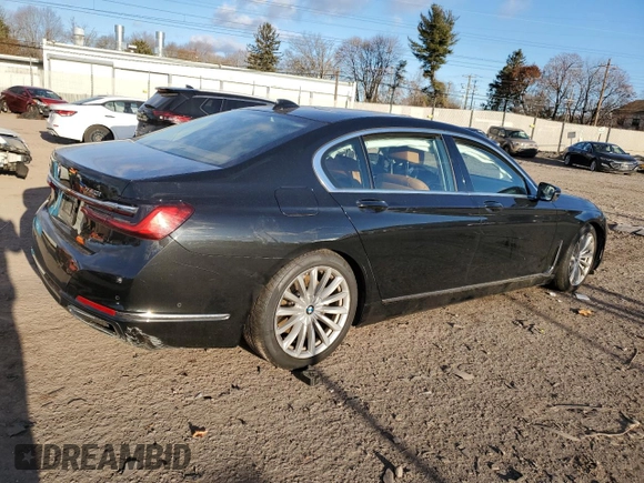 2020 BMW 7 Series 740i xDrive with VIN WBA7T4C04LCD18344, listed as a Copart auction lot 82823384 with Not provided miles and Salvage title. Bid and sale history available at DreamBid. Image 3.