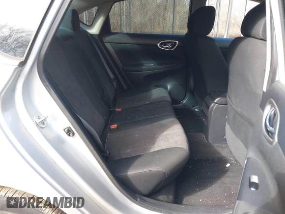 2015 Nissan Sentra SV z VIN 3N1AB7AP0FL682041, wystawiony jako IAAI lot #41590855 z przebiegiem 167 038 mil mil oraz . Historia ofert i sprzedaży dostępna na DreamBid. Obrazek 8.