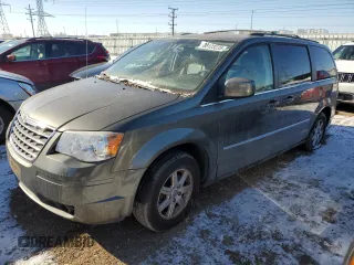 2010 Chrysler Town & Country Touring Plus with VIN 2A4RR8DX0AR387797, listed as a Copart auction lot 88123235 with 103,583 mi miles and Clean Title. Bid and sale history available at carsss.com. Image 1.