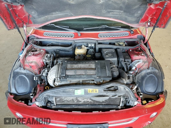 2003 MINI Hardtop S with VIN WMWRE33423TD59829, listed as a Copart auction lot 51691785 with 124,612 mi miles and Salvage Title. Bid and sale history available at DreamBid. Image 11.