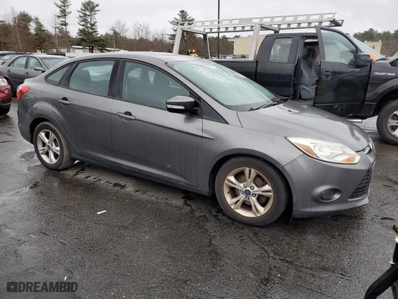 2014 Ford Focus SE with VIN 1FADP3F25EL322488, listed as a Copart auction lot 50078365 with 198,464 mi miles and Salvage Title. Bid and sale history available at carsss.com. Image 4.