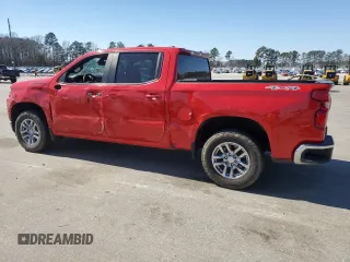 2021 Chevrolet Silverado 1500 LT with VIN 1GCUYDED6MZ418884, listed as a Copart auction lot 47637625 with 105,062 mi miles and Salvage Title. Bid and sale history available at carsss.com. Image 2.