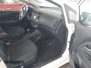 2014 Kia Rio EX z VIN KNADN4A38E6339206, wystawiony jako IAAI lot #41972283 z przebiegiem 95 993 mil mil oraz . Historia ofert i sprzedaży dostępna na DreamBid. Obrazek 5.