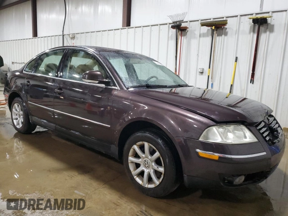 2004 Volkswagen Passat GLS z VIN WVWPD63B24P158792, wystawiony jako Copart lot #53449945 z przebiegiem 90 749 mil mil oraz Szkoda całkowita • Salvage title. Historia ofert i sprzedaży dostępna na DreamBid. Obrazek 4.