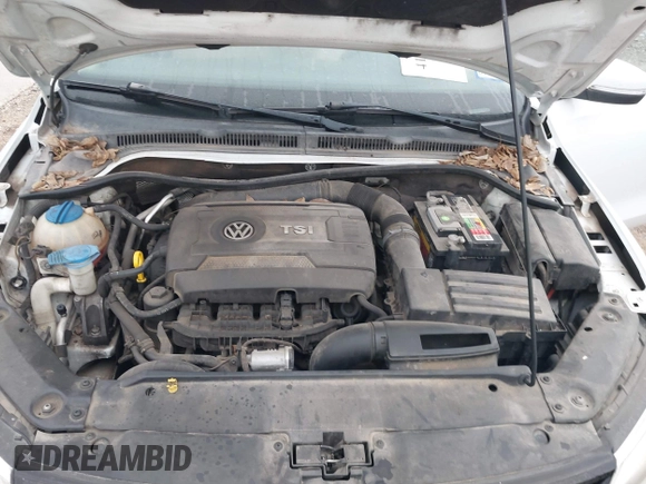 2014 Volkswagen Jetta SE with VIN 3VWD07AJ8EM296808, listed as a IAAI auction lot 41894682 with 193,898 mi miles and . Bid and sale history available at DreamBid. Image 10.
