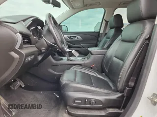 2019 Chevrolet Traverse Premier z VIN 1GNERKKW3KJ316442, wystawiony jako Copart lot #58150005 z przebiegiem 121 332 mil mil oraz Szkoda całkowita • Salvage title. Historia ofert i sprzedaży dostępna na DreamBid. Obrazek 7.
