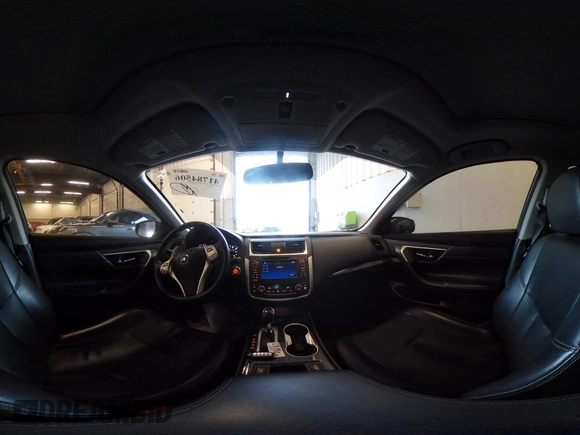 2017 Nissan Altima SL with VIN 1N4BL3AP3HC205955, listed as a IAAI auction lot 41784506 with 85,333 mi miles and . Bid and sale history available at DreamBid. Image 24.