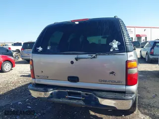 2003 Chevrolet Tahoe LS with VIN 1GNEC13V13J298445, listed as a IAAI auction lot 41728848 with 226,727 mi miles. Bid and sale history available at carsss.com. Image 17.