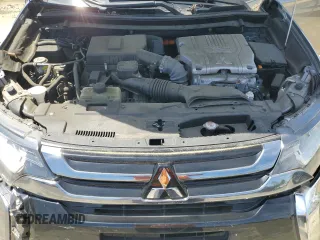 2018 Mitsubishi Outlander SEL with VIN JA4J24A56JZ028053, listed as a Copart auction lot 54920335 with 102,919 mi miles and Clean title. Bid and sale history available at DreamBid. Image 12.