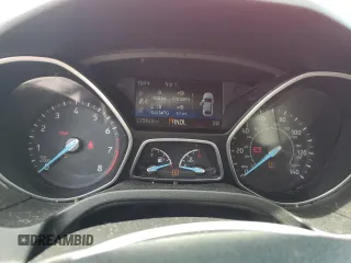 2017 Ford Focus SE with VIN 1FADP3F27HL281771, listed as a Copart auction lot 61029695 with 123,849 mi miles and Clean title. Bid and sale history available at DreamBid. Image 9.