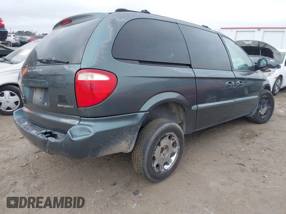 2002 Dodge Caravan Sport with VIN 2B4GP44R22R587446, listed as a IAAI auction lot 41472213 with 241,703 mi miles and . Bid and sale history available at carsss.com. Image 4.