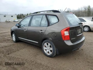 2009 Kia Rondo LX Base with VIN KNAFG528197255828, listed as a Copart auction lot 80026824 with 177,862 mi miles and Clean Title. Bid and sale history available at carsss.com. Image 2.