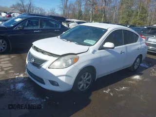 2013 Nissan Versa SV with VIN 3N1CN7AP8DL840350, listed as a IAAI auction lot 41366421 with 145,781 mi miles and . Bid and sale history available at DreamBid. Image 2.