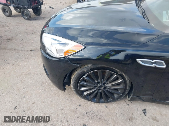 2015 Kia K900 Luxury with VIN KNALW4D46F6021230, listed as a IAAI auction lot 41505617 with 87,784 mi miles. Bid and sale history available at carsss.com. Image 6.