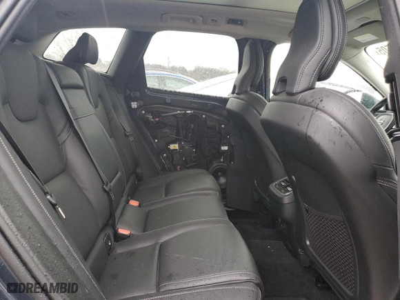 2021 Volvo XC60 Inscription with VIN YV4102RL1M1886615, listed as a Copart auction lot 46602505 with 35,260 mi miles and Salvage Title. Bid and sale history available at carsss.com. Image 11.