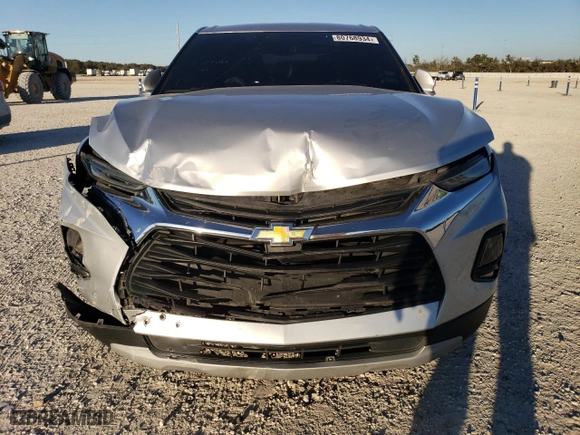2020 Chevrolet Blazer LT with VIN 3GNKBCR40LS721739, listed as a Copart auction lot 80768934 with 106,444 mi miles and Salvage Title. Bid and sale history available at carsss.com. Image 5.