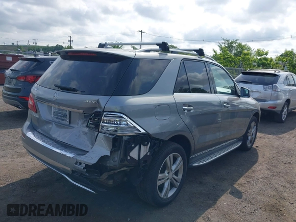 2014 Mercedes-Benz M 350 with VIN 4JGDA5HBXEA369737, listed as a IAAI auction lot 42718890 with 114,740 mi miles and . Bid and sale history available at DreamBid. Image 4.