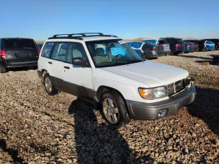 1999 Subaru Forester S with VIN JF1SF6555XG740472, listed as a Copart auction lot 46902115 with 241,097 mi miles and Salvage Title. Bid and sale history available at carsss.com. Image 4.