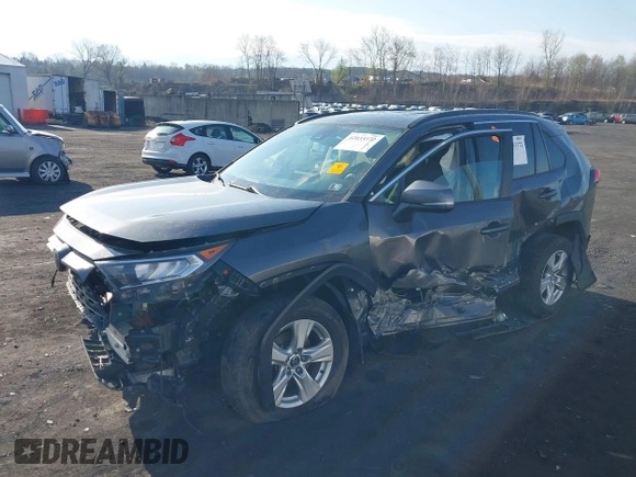 2020 Toyota RAV4 XLE with VIN 2T3P1RFV2LW130185, listed as a IAAI auction lot 42033372 with 98,667 mi miles and . Bid and sale history available at DreamBid. Image 2.