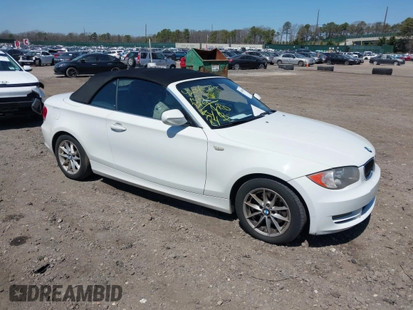 2010 BMW 1 Series 128i with VIN WBAUL7C53AVJ77801, listed as a IAAI auction lot 42048295 with 152,176 mi miles and . Bid and sale history available at carsss.com. Image 1.