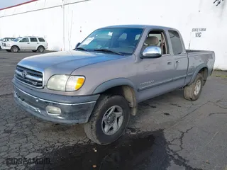 2002 Toyota Tundra SR5 with VIN 5TBBT44162S310544, listed as a IAAI auction lot 41316865 with 198,382 mi miles. Bid and sale history available at carsss.com. Image 17.