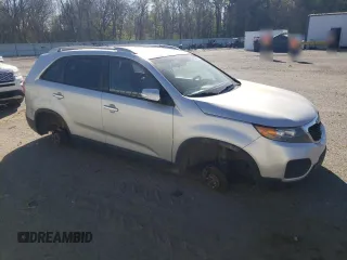 2013 Kia Sorento LX with VIN 5XYKT4A2XDG344717, listed as a Copart auction lot 49979575 with 237,285 mi miles and Clean Title. Bid and sale history available at carsss.com. Image 4.