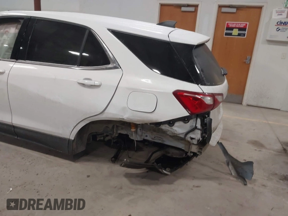 2020 Chevrolet Equinox LT with VIN 3GNAXTEV0LL279258, listed as a IAAI auction lot 41554505 with 39,901 mi miles. Bid and sale history available at carsss.com. Image 6.