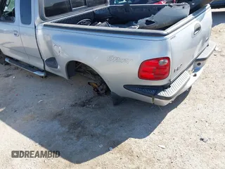 2003 Ford F-150 XL с VIN 1FTRX07W83KB40268, выставлен на аукционе IAAI как лот 42009163 с пробегом 243 836 миль миль и . История ставок и продаж доступна на DreamBid. Изображение 6.