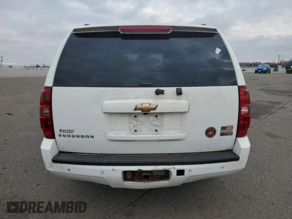 2007 Chevrolet Suburban LTZ with VIN 3GNFK16397G310902, listed as a Copart auction lot 52375025 with 209,421 mi miles and Salvage Title. Bid and sale history available at carsss.com. Image 6.