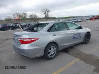 2015 Toyota Camry XLE с VIN 4T4BF1FK7FR451130, выставлен на аукционе IAAI как лот 42124227 с пробегом 194 258 миль миль и . История ставок и продаж доступна на DreamBid. Изображение 4.
