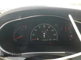 2014 Kia Cadenza Premium z VIN KNALN4D71E5136237, wystawiony jako Copart lot #57736865 z przebiegiem 124 421 mil mil oraz Szkoda całkowita • Salvage title. Historia ofert i sprzedaży dostępna na DreamBid. Obrazek 9.
