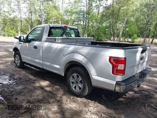 2020 Ford F-150 XL z VIN 1FTMF1CB8LKF35069, wystawiony jako IAAI lot #42332865 z przebiegiem 73 452 mil mil oraz . Historia ofert i sprzedaży dostępna na DreamBid. Obrazek 3.