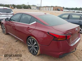 2019 Nissan Altima 2.5 SR with VIN 1N4BL4CV3KC190978, listed as a IAAI auction lot 41908132 with 95,414 mi miles. Bid and sale history available at carsss.com. Image 3.