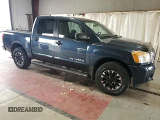 2013 Nissan Titan S with VIN 1N6AA0EJXDN313226, listed as a Copart auction lot 72724054 with 162,464 mi miles and Clean Title. Bid and sale history available at carsss.com. Image 4.