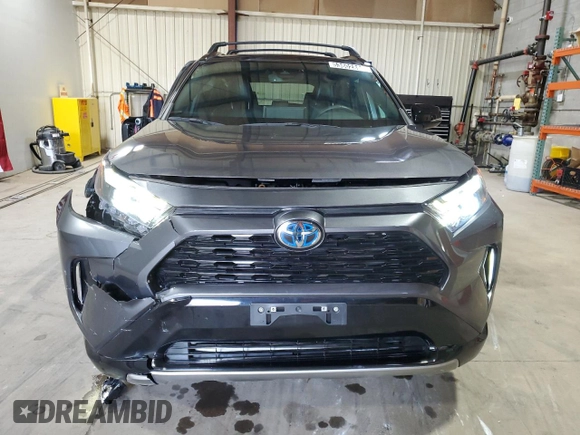 2022 Toyota RAV4 Hybrid XSE with VIN 4T3E6RFV1NU096090, listed as a Copart auction lot 53602885 with 39,077 mi miles and Clean title. Bid and sale history available at DreamBid. Image 5.
