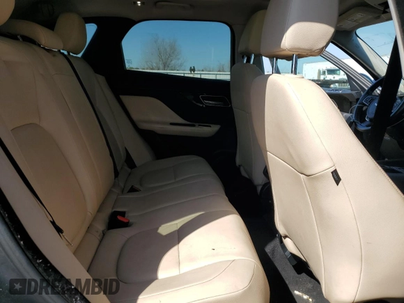 2018 Jaguar F-Pace 20d Premium with VIN SADCJ2FN7JA286177, listed as a Copart auction lot 46901605 with 88,067 mi miles and Clean Title. Bid and sale history available at DreamBid. Image 10.