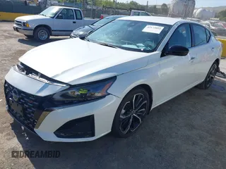 2024 Nissan Altima SR with VIN 1N4BL4CV0RN313828, listed as a IAAI auction lot 42172052 with 5,279 mi miles and . Bid and sale history available at DreamBid. Image 2.
