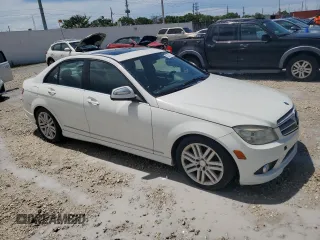 2008 Mercedes-Benz C 300 Sport с VIN WDDGF54X78F156679, выставлен на аукционе Copart как лот 62367615 с пробегом 102 268 миль миль и Списание • Salvage title. История ставок и продаж доступна на DreamBid. Изображение 4.