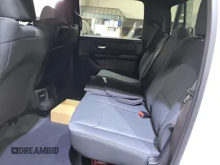 2024 Ram 1500 Tradesman с VIN 1C6RRFGG9RN221915, выставлен на аукционе IAAI как лот 42849293 с пробегом 59 миль миль и . История ставок и продаж доступна на DreamBid. Изображение 7.