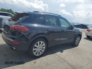 2017 Porsche Cayenne S E-Hybrid with VIN WP1AE2A27HLA70895, listed as a Copart auction lot 62656685 with 93,708 mi miles and Salvage title. Bid and sale history available at DreamBid. Image 3.